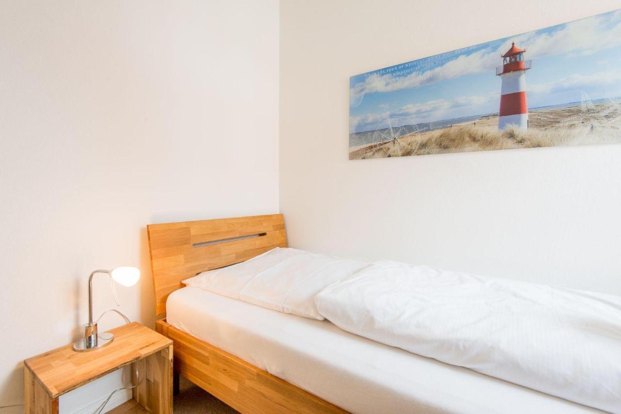 Wenningstedter Weg Haushaelfte B Westerland Exterior foto